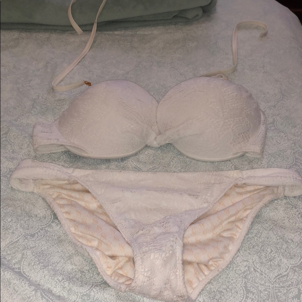 Bathing suit